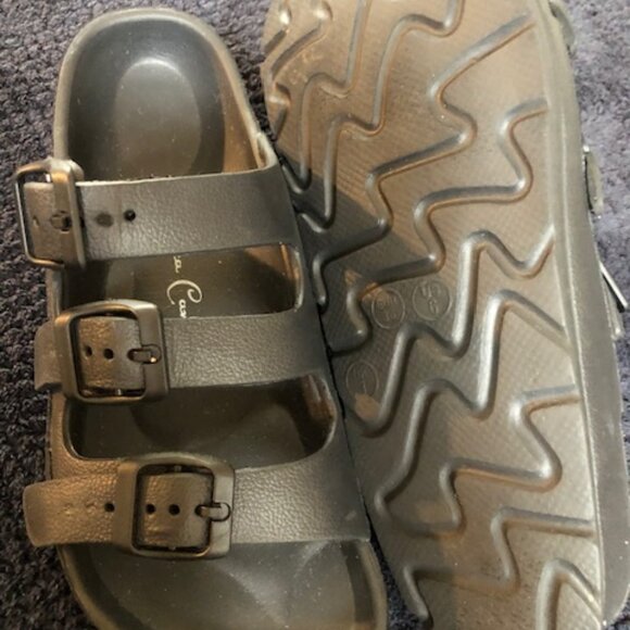 Size 6 Jessica Carlyle Adjustable Black Triple Strap  Slides Sandals Like New - Picture 5 of 7